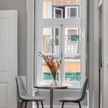 Apartment Small Design - Rosa, Bairro Alto *