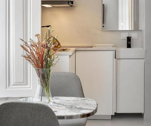 Apartment Small Design - Rosa, Bairro Alto *